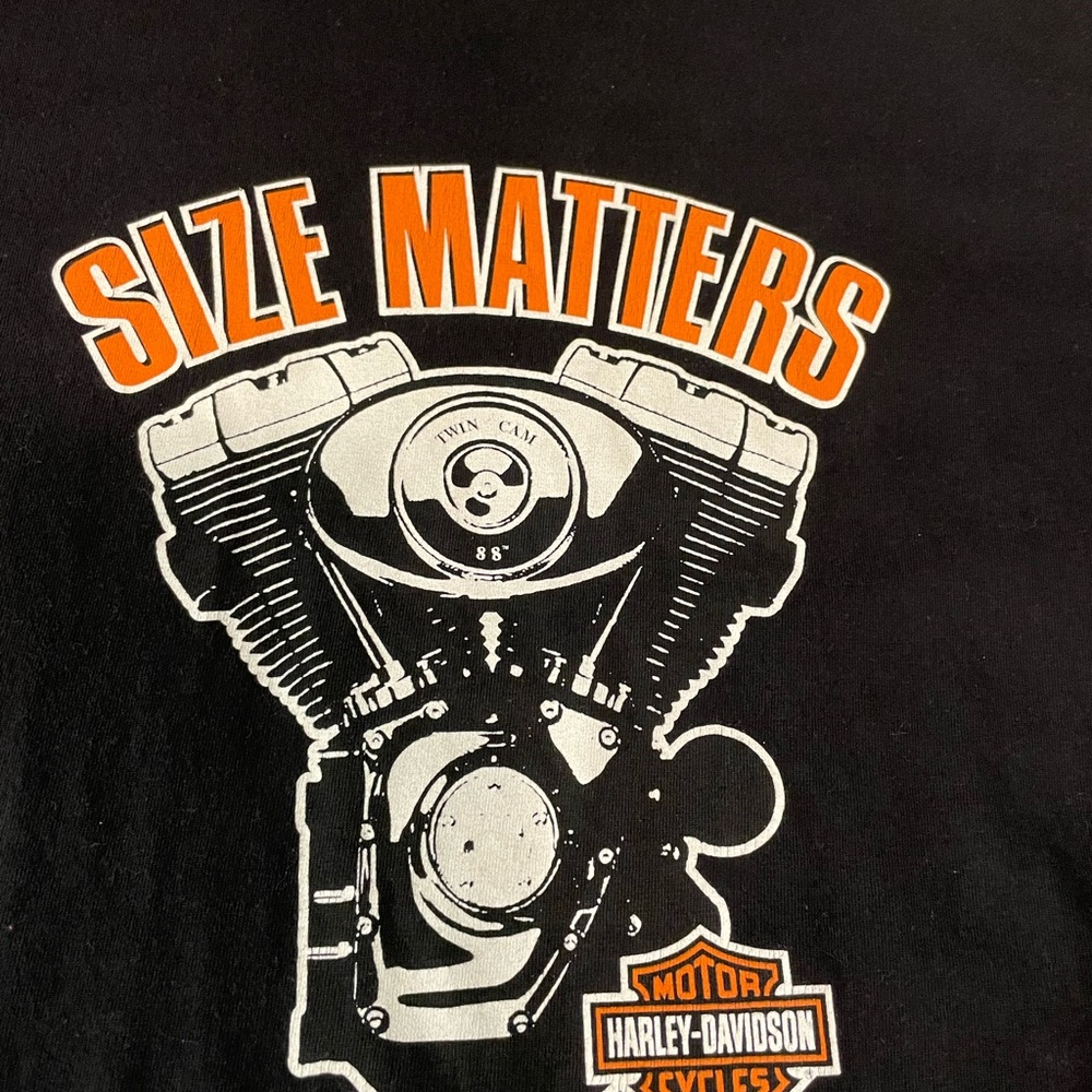 🏍️ 🔥 Harley-Davidson Black Short Sleeve Tee with Motorcycle Graphic